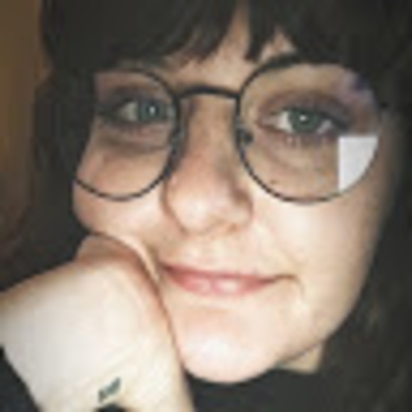 Meet your Posher, Nonnah - Picture 1 of 1